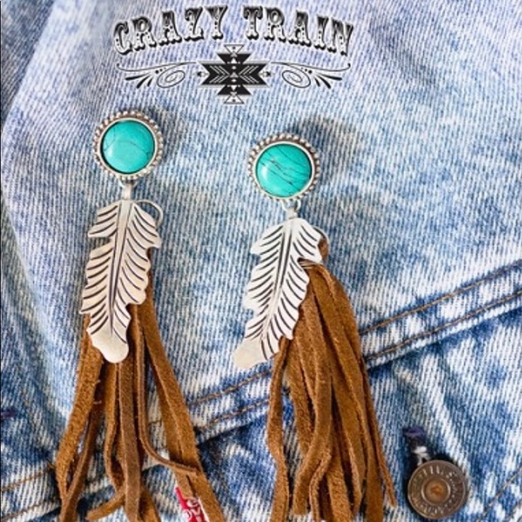 Crazy Train Giddy Wild Earrings - Picture 3 of 4
